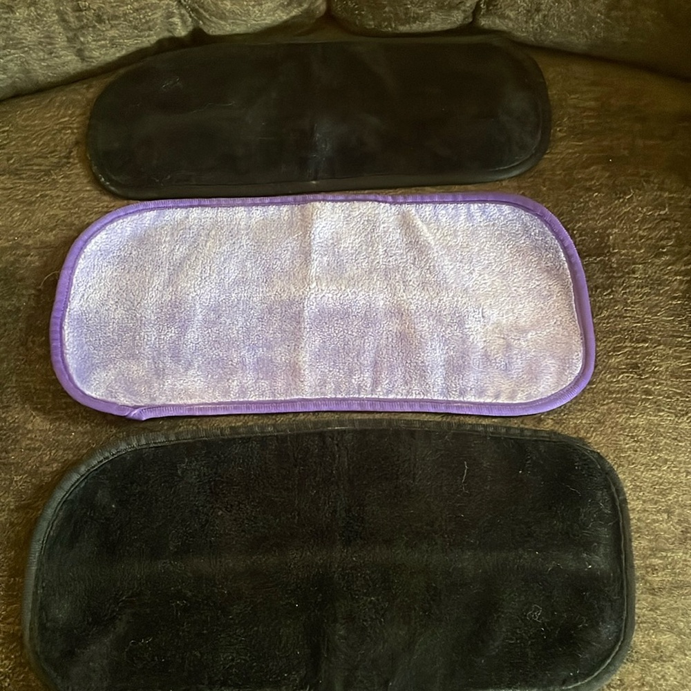 New Without Tags~Set Of 5 Multicolored Large Re~Useable Facial Wash Cloths - Picture 5 of 6